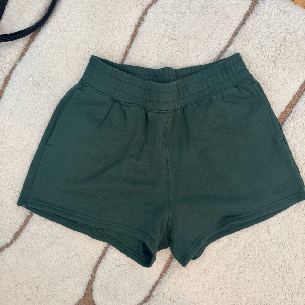 Hollister Dark Green Elastic-Waist Athletic Shorts